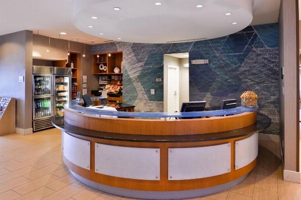 SpringHill Suites by Marriott Corona Riverside image 3